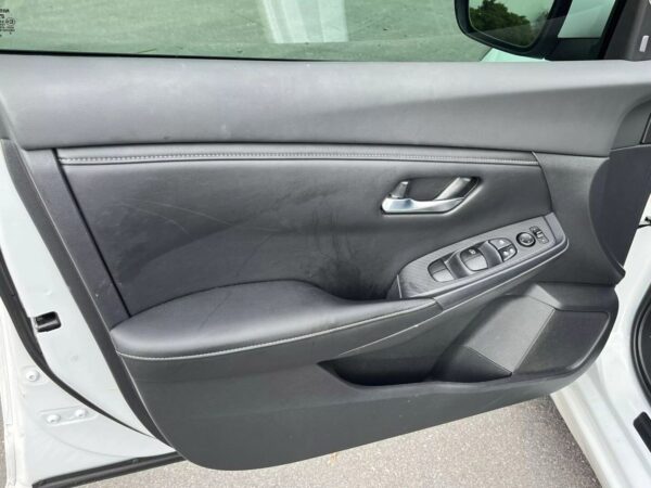 2021 Nissan Sentra SV - Image 2