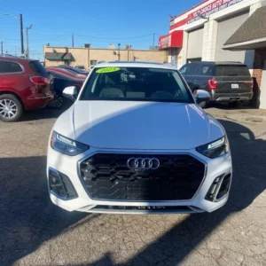 2023 Audi Q5 quattro S line Prem Plus 45 TFSI AWD Premium 4dr S