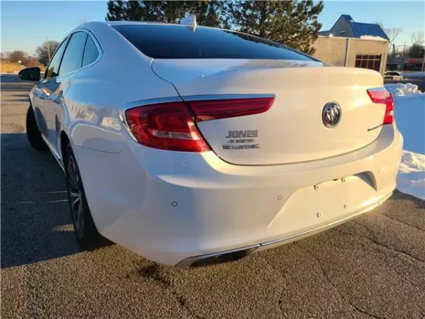 2017 Buick LaCrosse, Summit White - Image 5