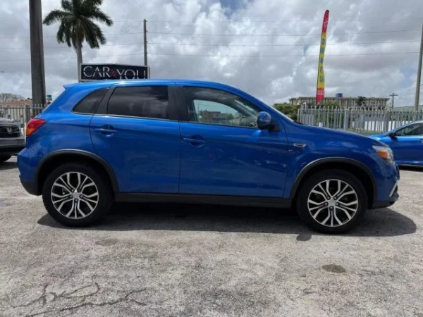 2019 Mitsubishi Outlander Sport ES Sport Utility 4D - Image 2