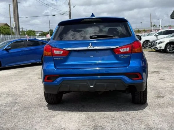 2019 Mitsubishi Outlander Sport ES Sport Utility 4D - Image 4