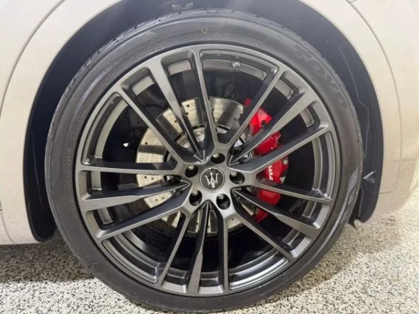 2021 Maserati Levante Trofeo Sport Utility 4D - Image 2