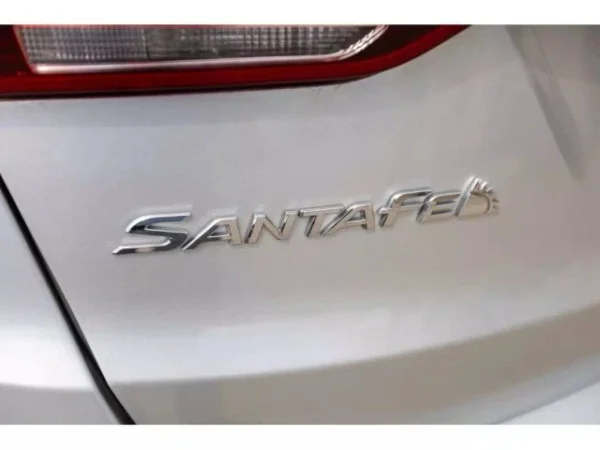 2018 Hyundai Santa Fe 2.0T Sport Utility 4D - Image 9