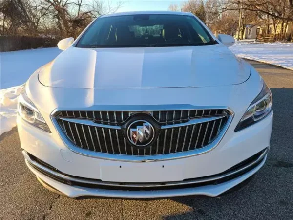 2017 Buick LaCrosse, Summit White
