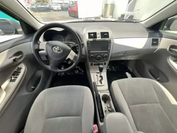 2011 Toyota Corolla LE Sedan 4D - Image 6