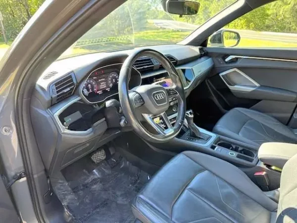 2020 Audi Q3 AWD Carfax - Image 8