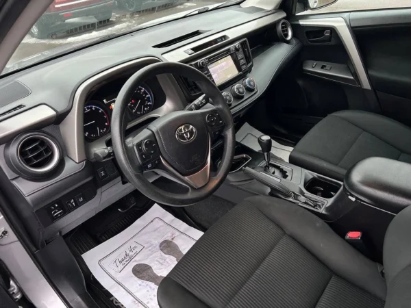 2017 Toyota RAV4 LE AWD 4dr SUV - Image 7