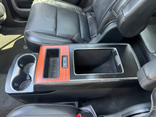 2022 Lincoln Aviator GRAND TOURING HYBIRD ENGINE AWD Leather panoramic sunroof - Image 6