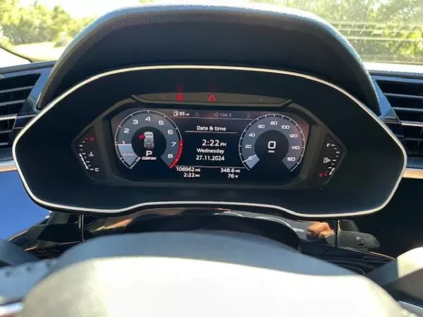 2020 Audi Q3 AWD Carfax - Image 7