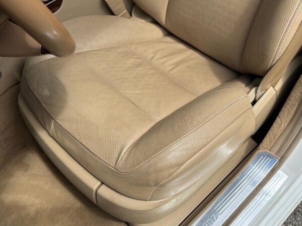 2011 Mercedes-Benz S550 4Matic - Image 8