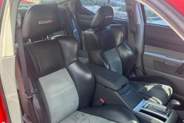2007 Dodge Charger SRT8 - Image 10