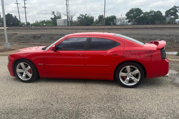 2007 Dodge Charger SRT8 - Image 8